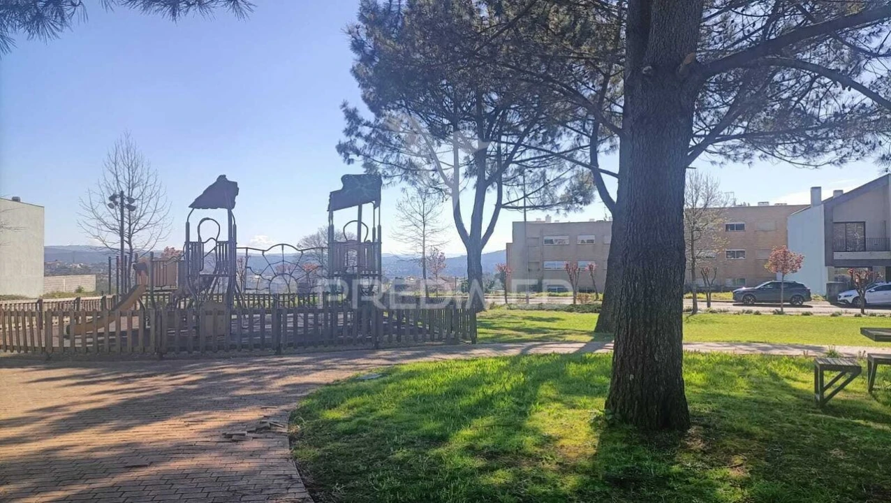 Terreno para Venda em Coronado (São Romão e São Mamede) Foto 7