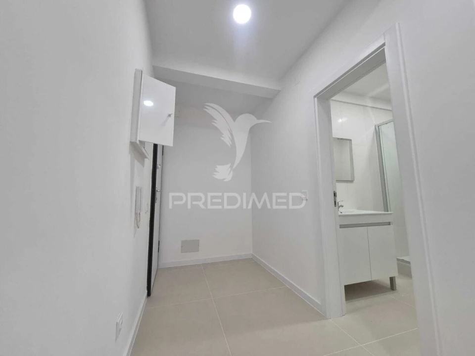 Apartamento T2 para Venda em Almada, Cova da Piedade, Pragal e Cacilhas Foto 7