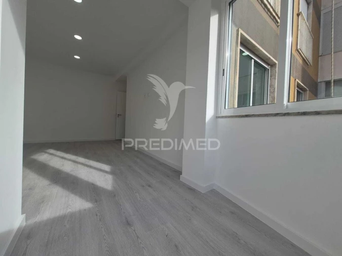 Apartamento T2 para Venda em Almada, Cova da Piedade, Pragal e Cacilhas Foto 5