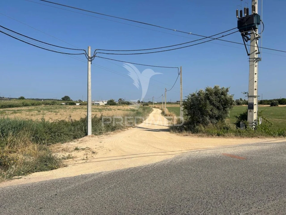 Terreno para Venda em Alenquer (Santo Estêvão e Triana) Foto 1