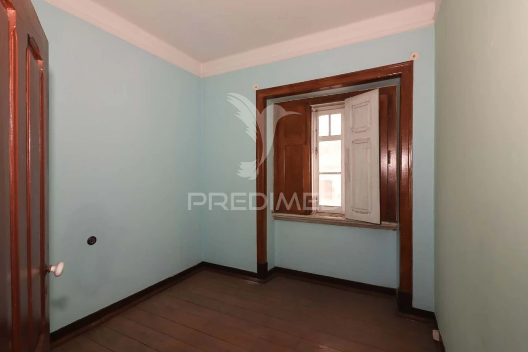 Prédio para Venda em Alenquer (Santo Estêvão e Triana) Foto 6