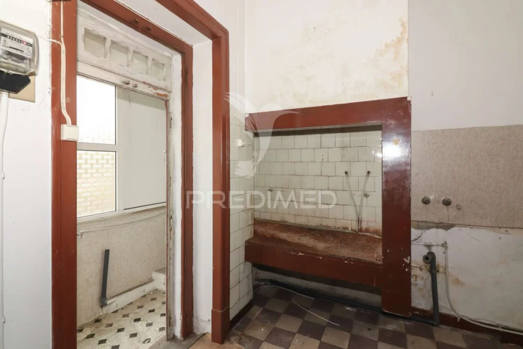 Prédio para Venda em Alenquer (Santo Estêvão e Triana) Foto 11