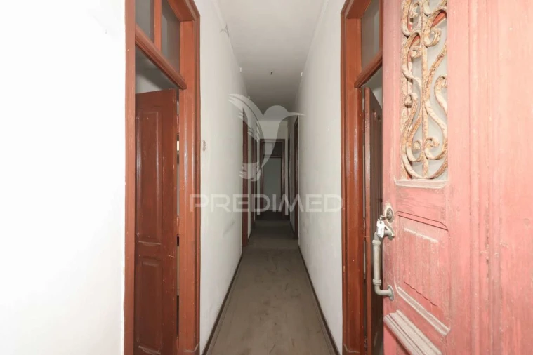 Prédio para Venda em Alenquer (Santo Estêvão e Triana) Foto 12