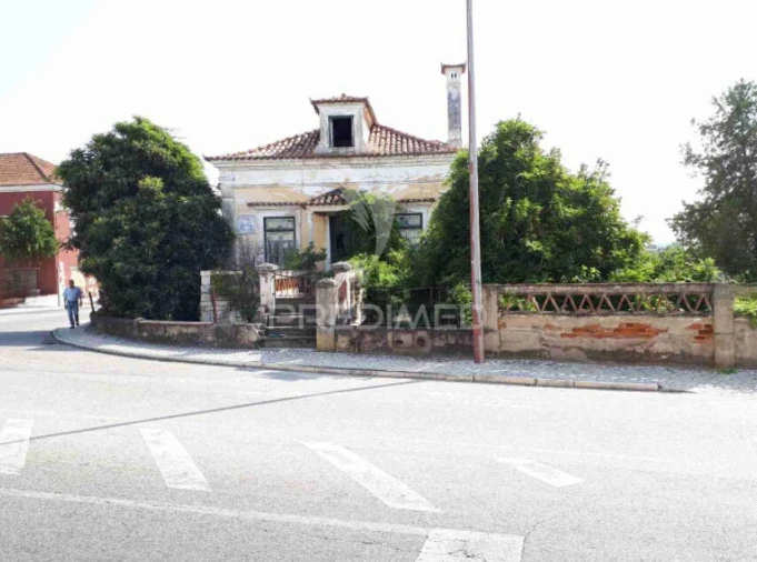 Moradia T9 para Venda em São Miguel do Rio Torto e Rossio Ao Sul do Tejo Foto 7