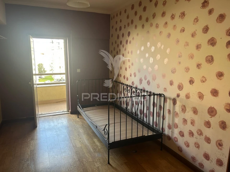 Apartamento T3 para Venda em Carregado e Cadafais Foto 7