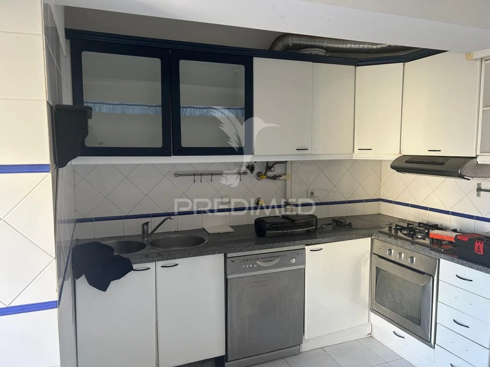 Apartamento T3 para Venda em Carregado e Cadafais Foto 1