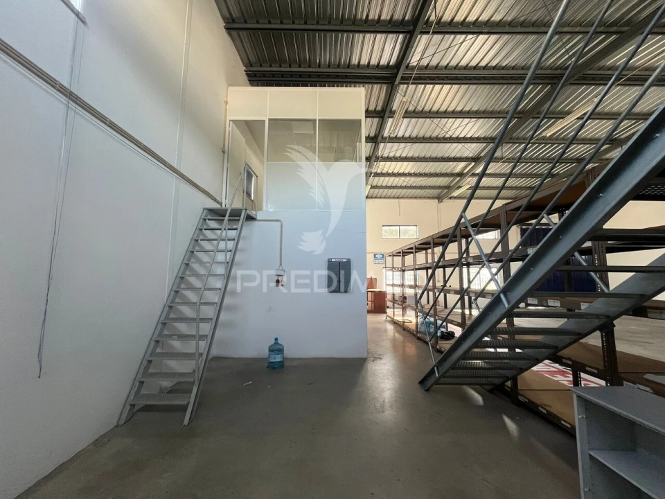Armazém para Arrendamento em Abrigada e Cabanas de Torres Foto 10