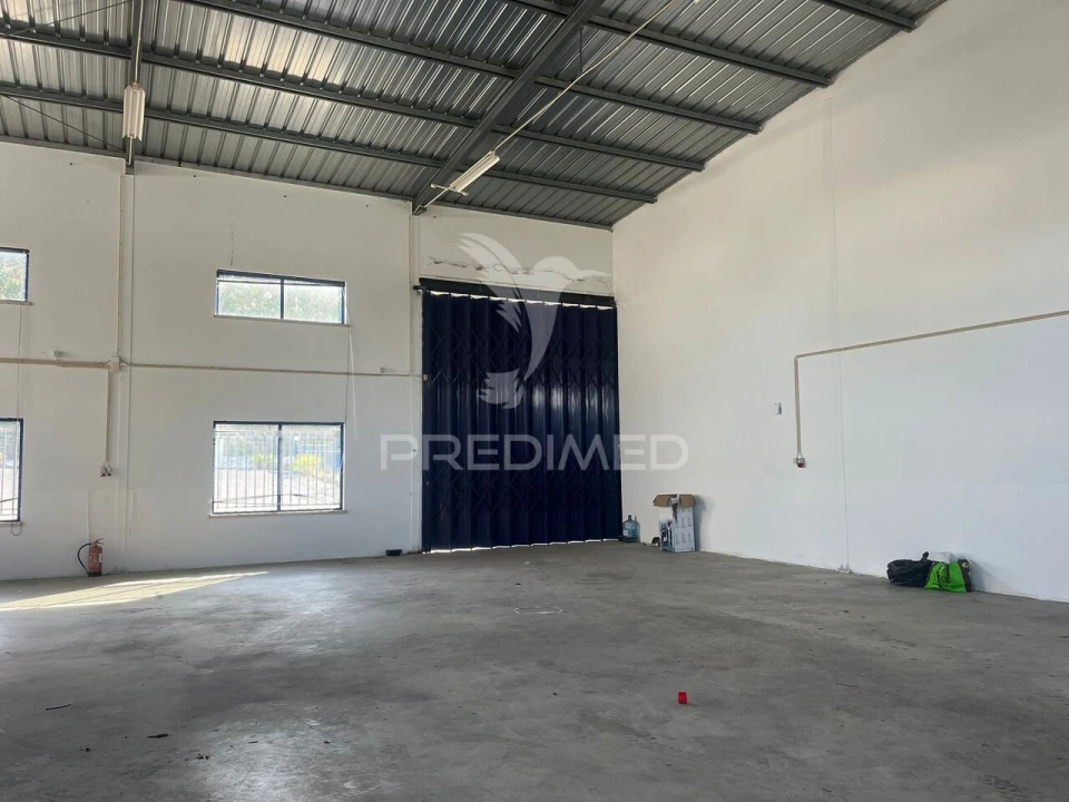Armazém para Arrendamento em Abrigada e Cabanas de Torres Foto 5