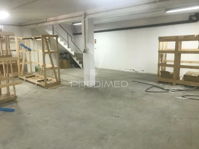 Armazém para Arrendamento em Abrigada e Cabanas de Torres Foto 7