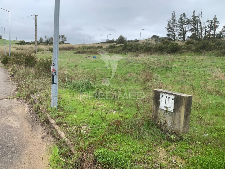 Terreno para Venda em Aldeia Galega da Merceana e Aldeia Gavinha Foto 4