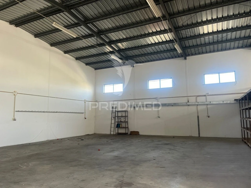 Armazém para Venda em Abrigada e Cabanas de Torres Foto 6
