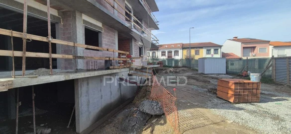 Apartamento T3 para Venda em Merelim (São Pedro) e Frossos