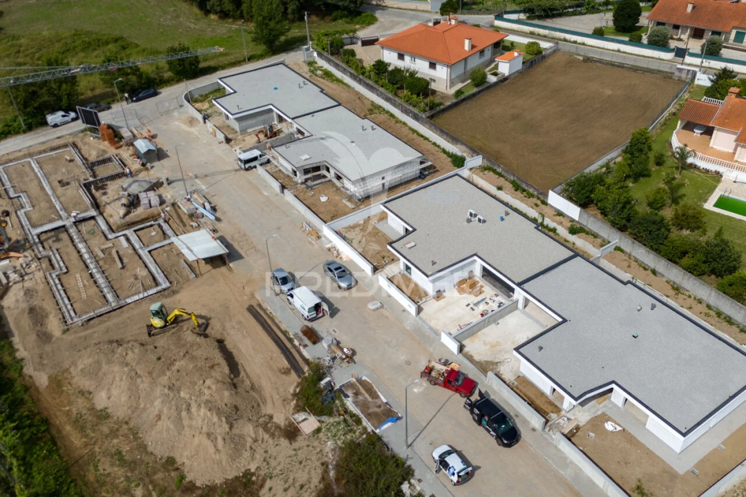 Moradia T3 para Venda em Ferreiros, Prozelo e Besteiros Foto 11