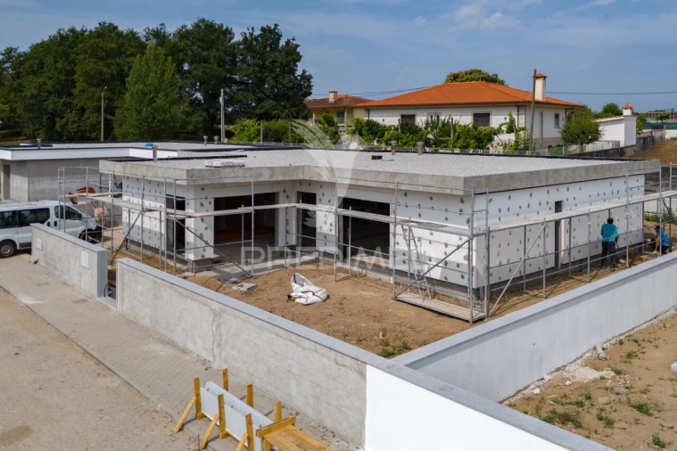 Moradia T3 para Venda em Ferreiros, Prozelo e Besteiros Foto 14