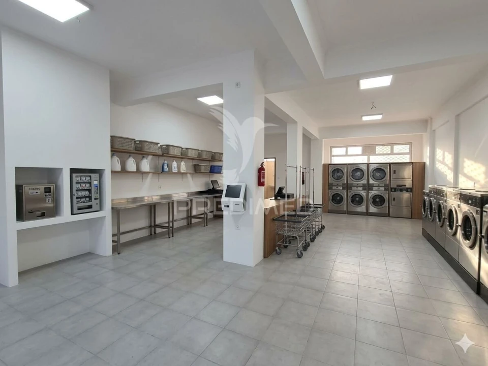 Loja para Arrendamento em Agualva e Mira-Sintra Foto 11