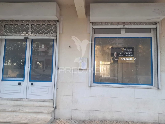 Loja para Arrendamento em Agualva e Mira-Sintra Foto 14