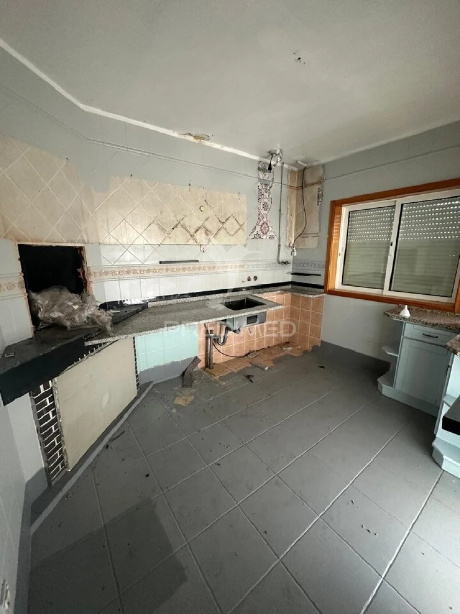 Moradia T3 para Venda em Cedrim e Paradela Foto 6