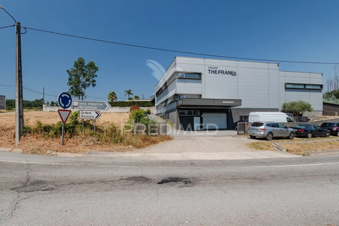 Armazém para Venda em Silvares, Pias, Nogueira e Alvarenga Foto 29
