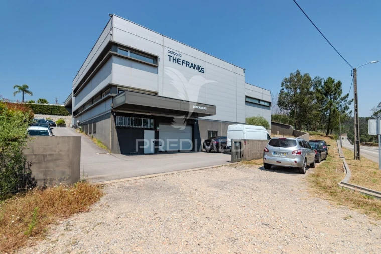 Armazém para Venda em Silvares, Pias, Nogueira e Alvarenga Foto 28