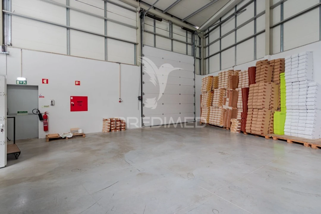 Armazém para Venda em Silvares, Pias, Nogueira e Alvarenga Foto 19