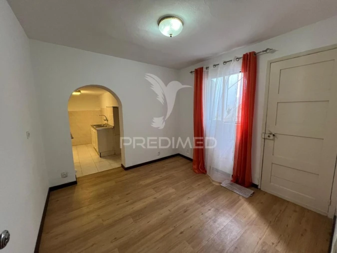 Moradia T3 para Venda em Funchal (São Pedro) Foto 27