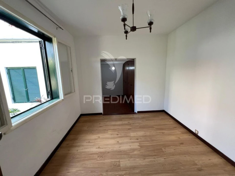 Moradia T3 para Venda em Funchal (São Pedro) Foto 25