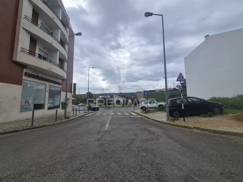 Apartamento T2 para Venda em Laranjeiro e Feijó Foto 23