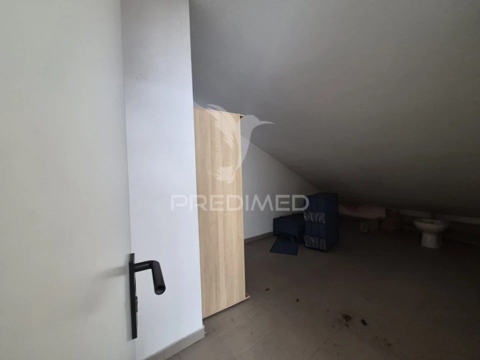 Apartamento T2 para Venda em Laranjeiro e Feijó Foto 22