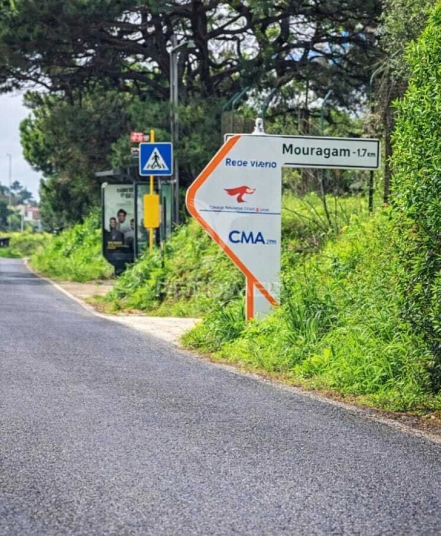 Prédio para Venda em Charneca de Caparica e Sobreda Foto 5