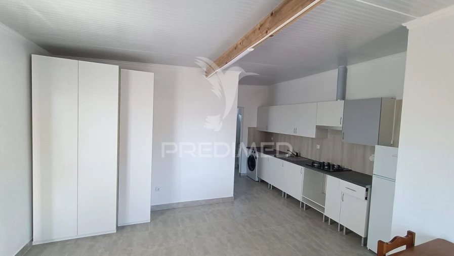 Prédio para Venda em Charneca de Caparica e Sobreda Foto 26