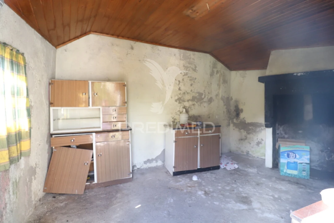 Moradia T1 para Venda em Freigil e Miomães Foto 19