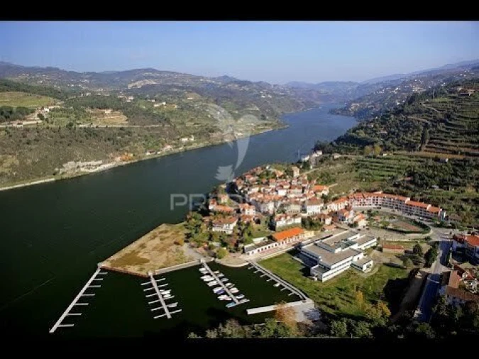 Moradia T1 para Venda em Freigil e Miomães Foto 1