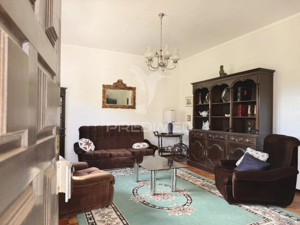 Moradia T2 para Venda em Alvados e Alcaria Foto 7