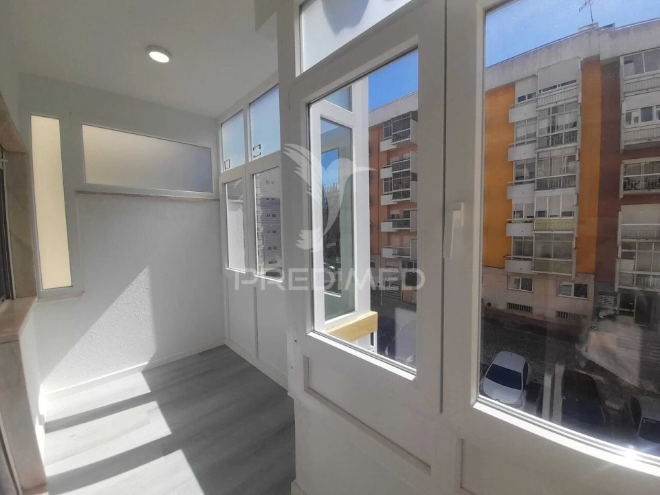Apartamento T2 para Venda em Oeiras e São Julião da Barra, Paço de Arcos e Caxias Foto 10