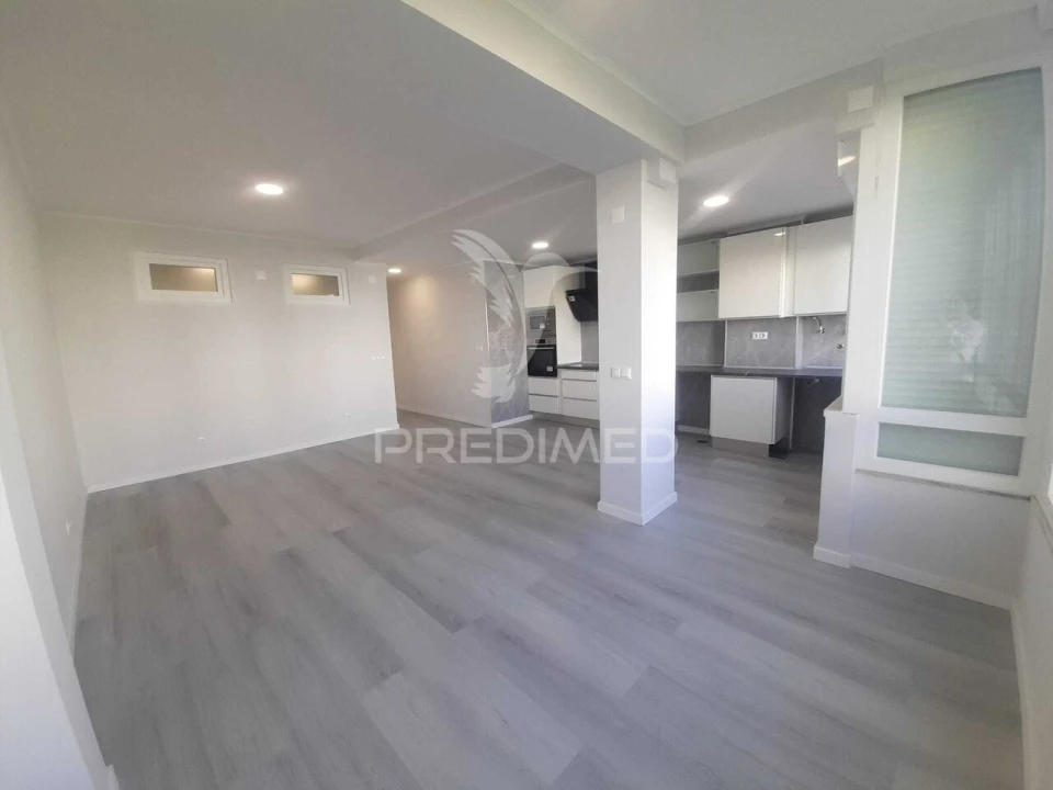 Apartamento T2 para Venda em Oeiras e São Julião da Barra, Paço de Arcos e Caxias Foto 2