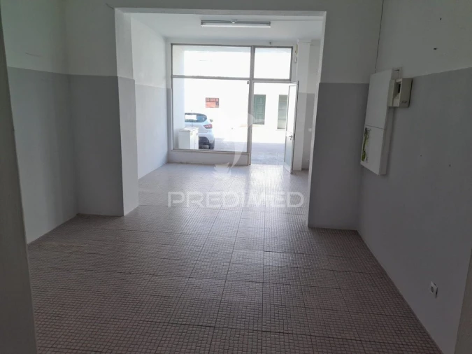 Loja para Venda em Salvaterra de Magos e Foros de Salvaterra Foto 3