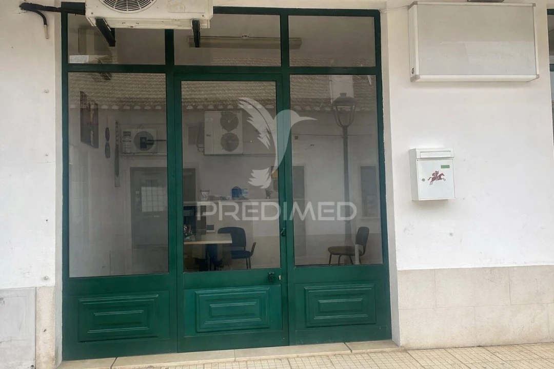 Loja para Venda em Salvaterra de Magos e Foros de Salvaterra Foto 10