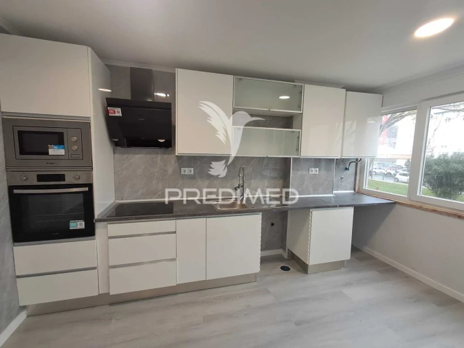 Apartamento T2 para Venda em Oeiras e São Julião da Barra, Paço de Arcos e Caxias Foto 2