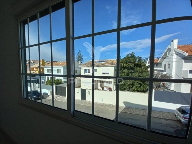 Moradia T6 para Venda em Carcavelos e Parede Foto 24