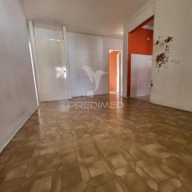 Apartamento T3 para Venda em Laranjeiro e Feijó