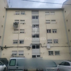 Apartamento T3 para Venda em Laranjeiro e Feijó