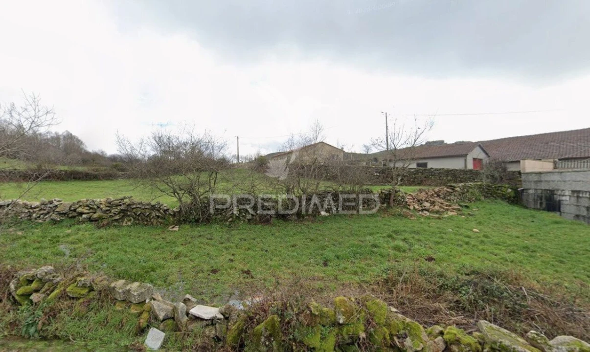 Terreno para Venda em Meixedo e Padornelos Foto 1