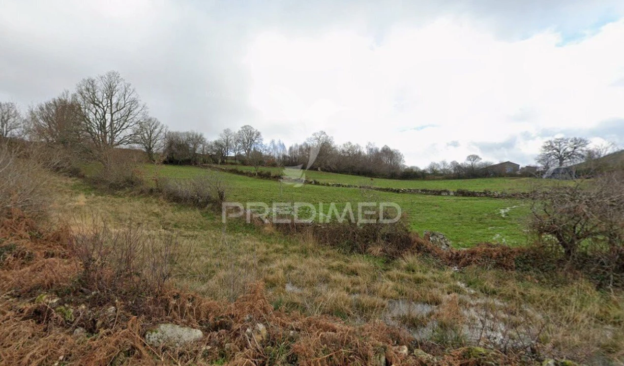 Terreno para Venda em Meixedo e Padornelos Foto 1