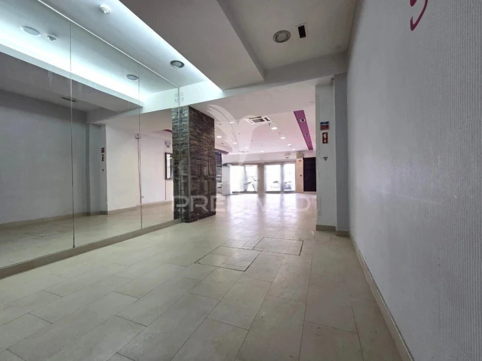 Loja para Arrendamento em Barreiro e Lavradio Foto 2