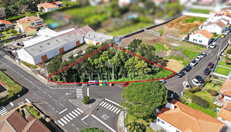 Terreno para Venda em Angra (São Pedro) Foto 1