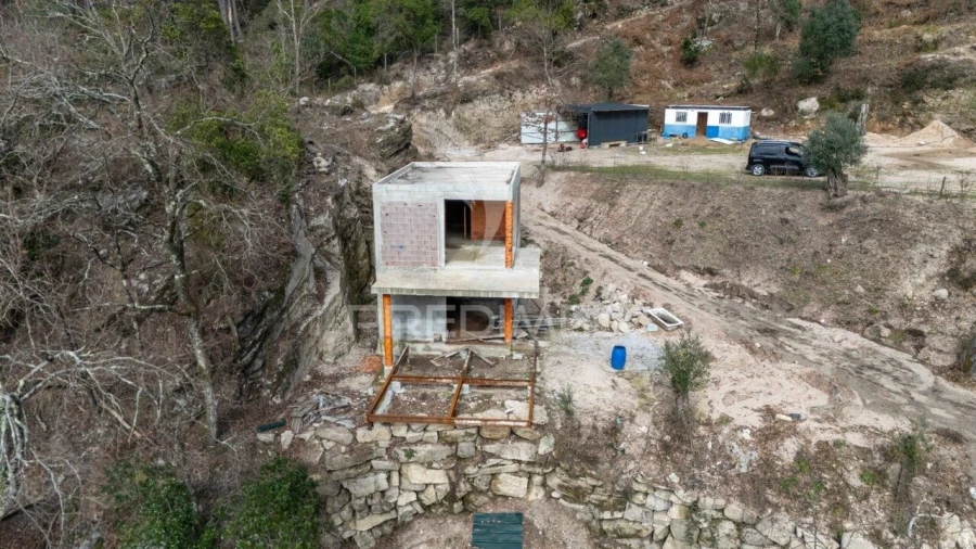 Terreno para Venda em Chamoim e Vilar Foto 2