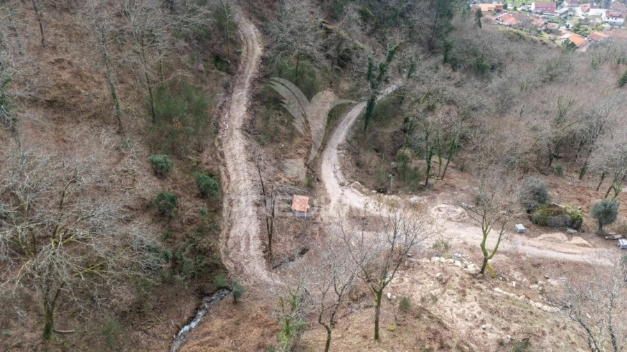 Terreno para Venda em Chamoim e Vilar Foto 13