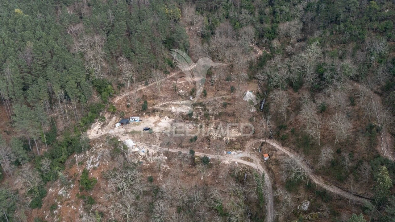 Terreno para Venda em Chamoim e Vilar Foto 18