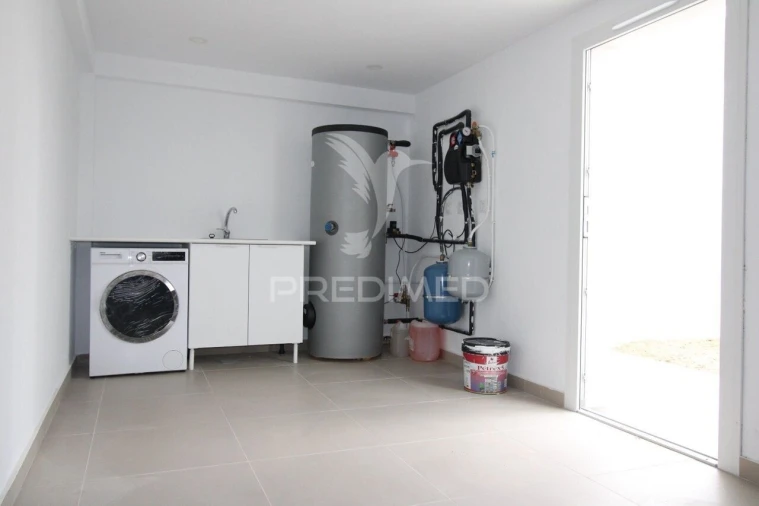 Moradia T3 para Venda em Charneca de Caparica e Sobreda Foto 31