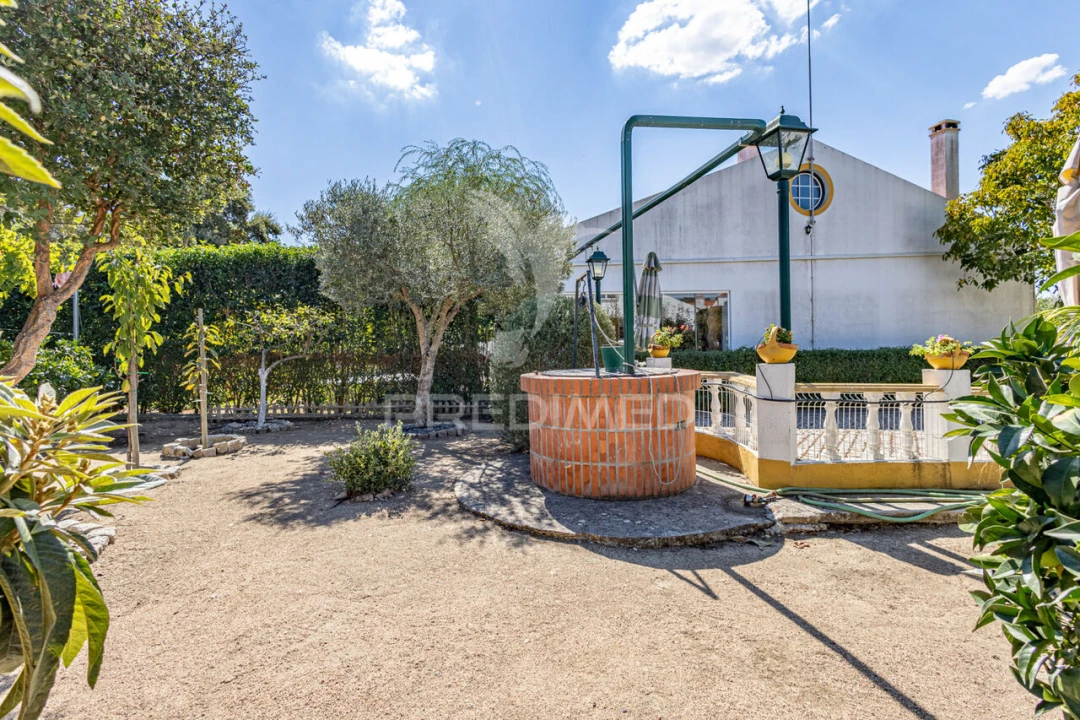 Moradia T5 para Venda em Nossa Senhora da Vila, Nossa Senhora do Bispo e Silveiras Foto 31